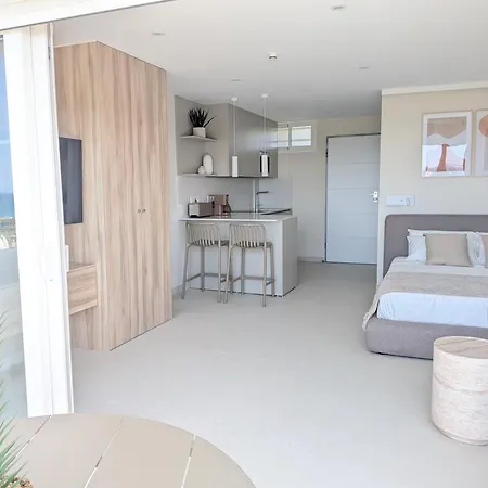Magnolia By Studiomarbella Con Vistas Al Mar Апартаменти *